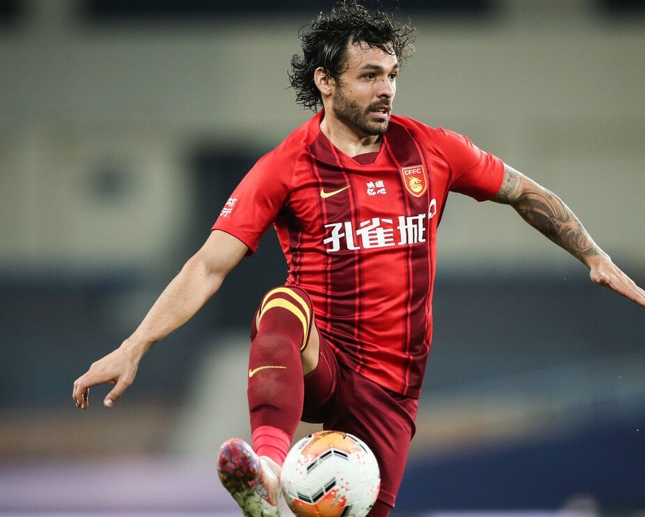 孟菲斯灰熊训练开放日；加时末段绝杀压哨引欢呼；亚冠在即；数据趋势出现新变化的简单介绍